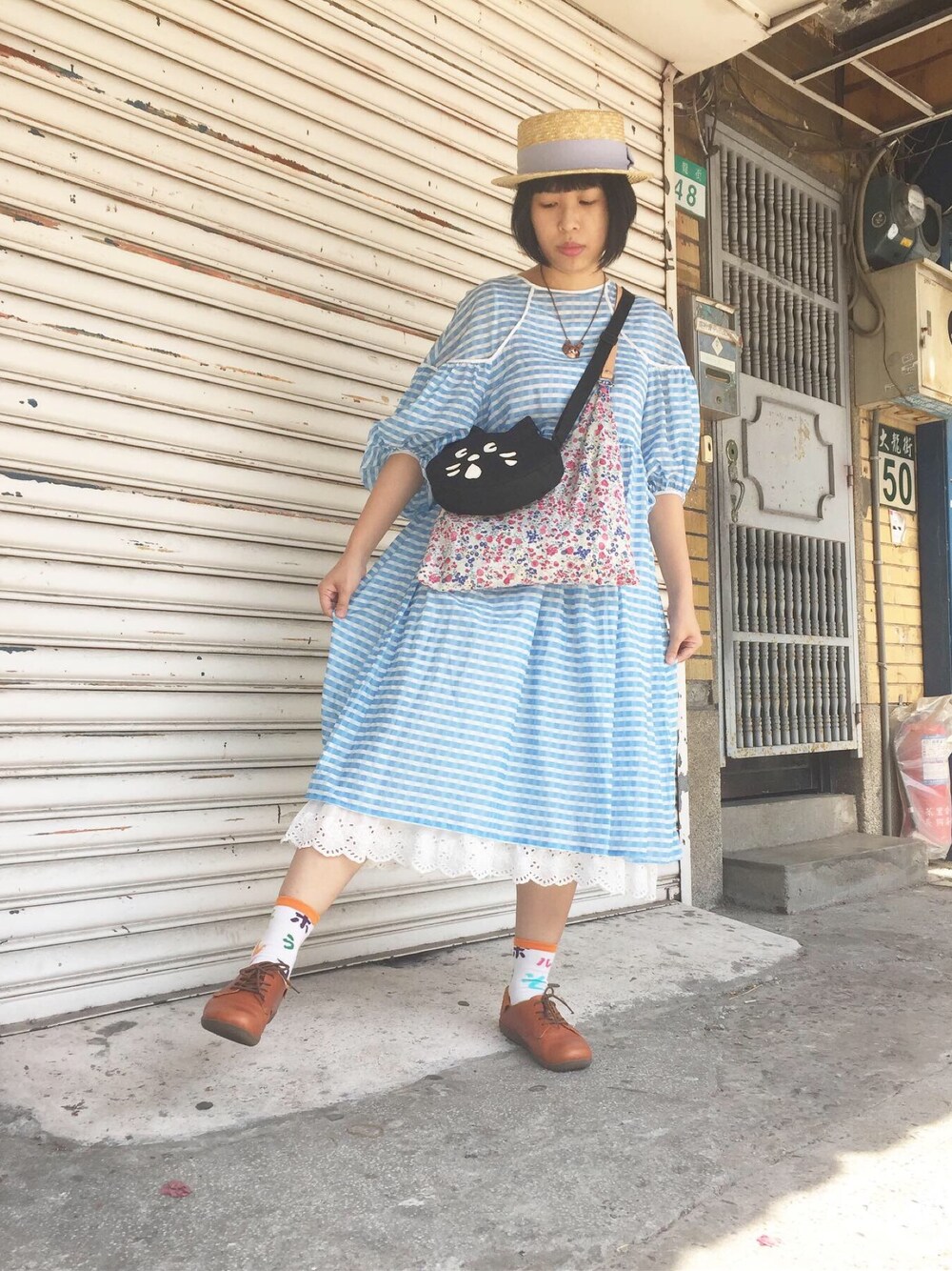 「SOU・SOU、ehka sopo、カンカン帽、ナチュラル、にゃー、Nenet、ネネット、ootd、夏コーデ」｜「miki3homeのmiki3home 熊腳丫手作。手工雙面布包。一面白色碎花，另一面藍色碎花（ショルダーバッグ、その他）」を使った、miki3homeさん（レディース・163cm）の夏コーディネートの1枚目の写真