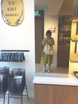 「NIKE（ナイキ）のナイキ エア リフト ウィメンズシューズ（スニーカー、シルバー系）」を使った、miki3homeさん（レディース・163cm）の夏コーディネート