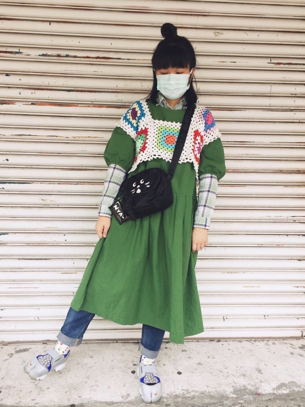 「ootd、春コーデ、NIKE、airrift、エアリフト、MUJI、日系極簡」｜「無印良品のアイテム（シャツ/ブラウス、グリーン系）」を使った、miki3homeさん（レディース・163cm）の春コーディネートの1枚目の写真