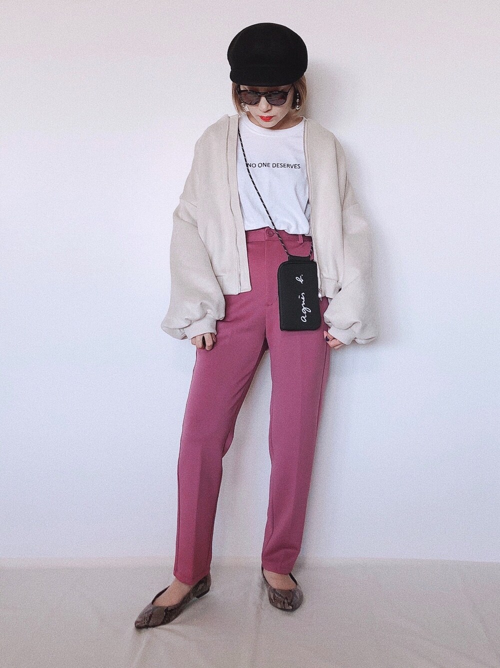 「大人カジュアル、カジュアルコーデ、ブルゾンコーデ、くすみピンク、ジャージーパンツ、ザラ、ジーユーコーデ、GU、ZARA、アニエスベー」｜「GUのアイテム（その他パンツ、ピンク系）」を使った、asaminさん（レディース・153cm）の秋コーディネートの1枚目の写真