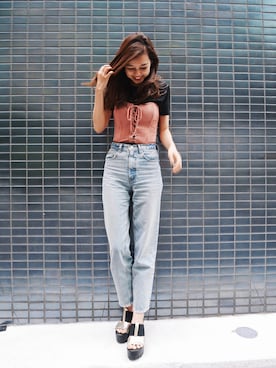 「MOUSSY（マウジー）のMV JW Tapered（デニムパンツ）」を使った、IKUさん（レディース・163cm）の夏コーディネート