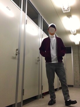 「AAA+（サンエープラス）のアイテム（モカシン/デッキシューズ）」を使った、おまめさん（メンズ・170cm）の冬コーディネート