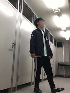 「AAA+（サンエープラス）のアイテム（モカシン/デッキシューズ）」を使った、おまめさん（メンズ・170cm）の春コーディネート