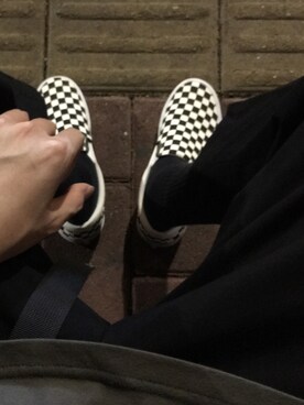 「アイテム（スリッポン、その他）」を使った、冯甘甜さん（メンズ・179cm）の春コーディネート