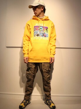 Pink Dolphin ピンクドルフィン Holiday Portrait Hoodieを使った人気ファッションコーディネート Wear