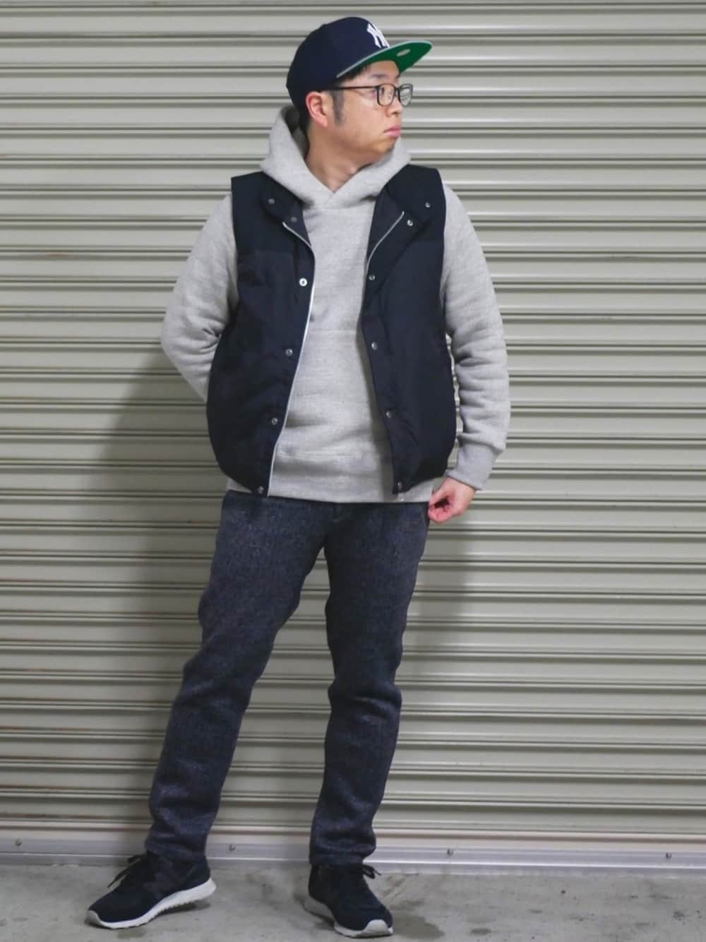 CABANE de ZUCCaのダウンベストを使った人気ファッション