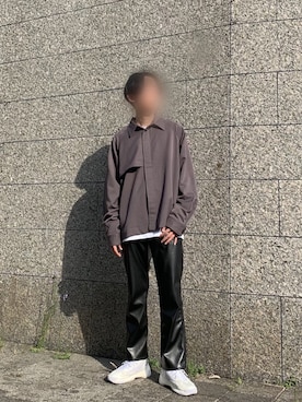 「EMMA CLOTHES（エマクローズ）のTRストレッチ ビッグシルエット L/S ヨークトレンチシャツ(EMMA CLOTHES)（シャツ/ブラウス、グレー系）」を使った、snobさん（メンズ・172cm）の春コーディネート