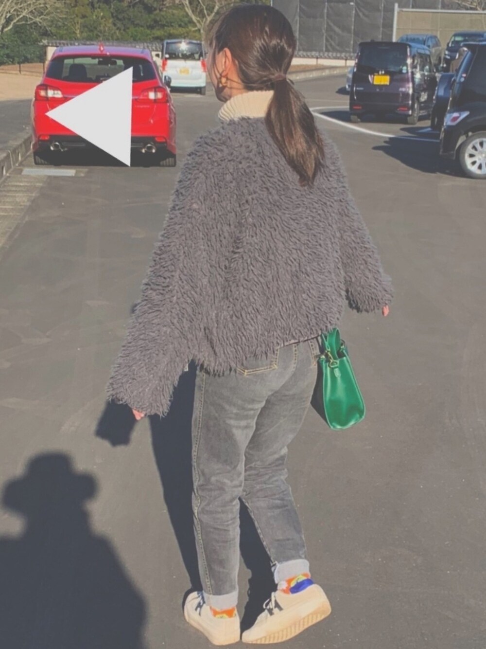 「ゆるコーデ、古着、HUF、スニーカー」｜「HUFのHUF / ハフ HUPPER 2 LO CREAM（スニーカー、ホワイト系）」を使った、ゆきちさん（レディース・153cm）の冬コーディネートの1枚目の写真