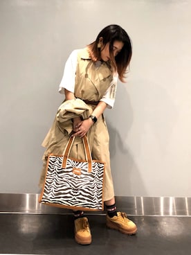 「AVIREX（アヴィレックス）のアイテム（トレンチコート）」を使った、SAKIさん（レディース・152cm）の春コーディネート
