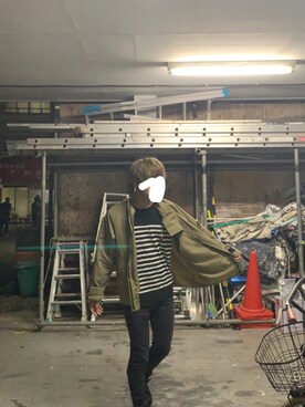 「Right-on（ライトオン）のアイテム（スラックス）」を使った、りょーまさん（メンズ・176cm）の秋コーディネート