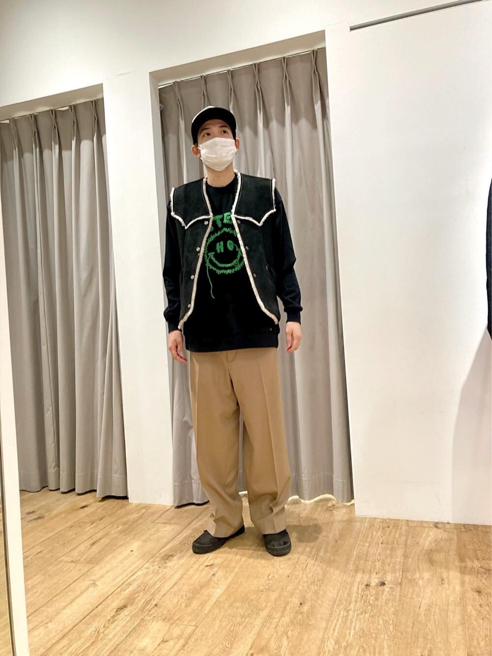 「冬コーデ、べすと、hysteric glamour、秋🍁コーデ」｜「HYSTERIC GLAMOURのVIXEN GIRL メッシュキャップ（キャップ、ブラック系）」を使った、arayu0807さん（メンズ・175cm）の秋コーディネートの1枚目の写真