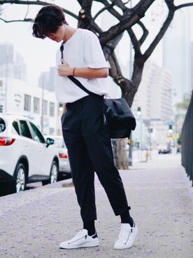 「I Love Ugly（アイラブアグリー）のアイテム（パンツ）」を使った、huntsdennisさん（メンズ・190cm）の春コーディネート