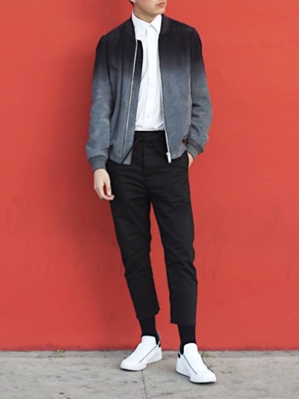「Alexander McQueen、y3、アレキサンダーマックイーン」｜「Ch.のアイテム（スラックス、ブラック系）」を使った、huntsdennisさん（メンズ・190cm）の冬コーディネートの1枚目の写真