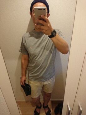 「Champion（チャンピオン）のアイテム（Tシャツ/カットソー、グレー系）」を使った、MEGUMIさん（メンズ・174cm）の夏コーディネート