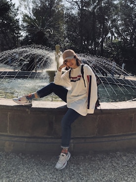 「Ungrid（アングリッド）のCollegedaleロゴロングスリーブTee（Tシャツ/カットソー）」を使った、Kimberlyさん（レディース・159cm）の冬コーディネート