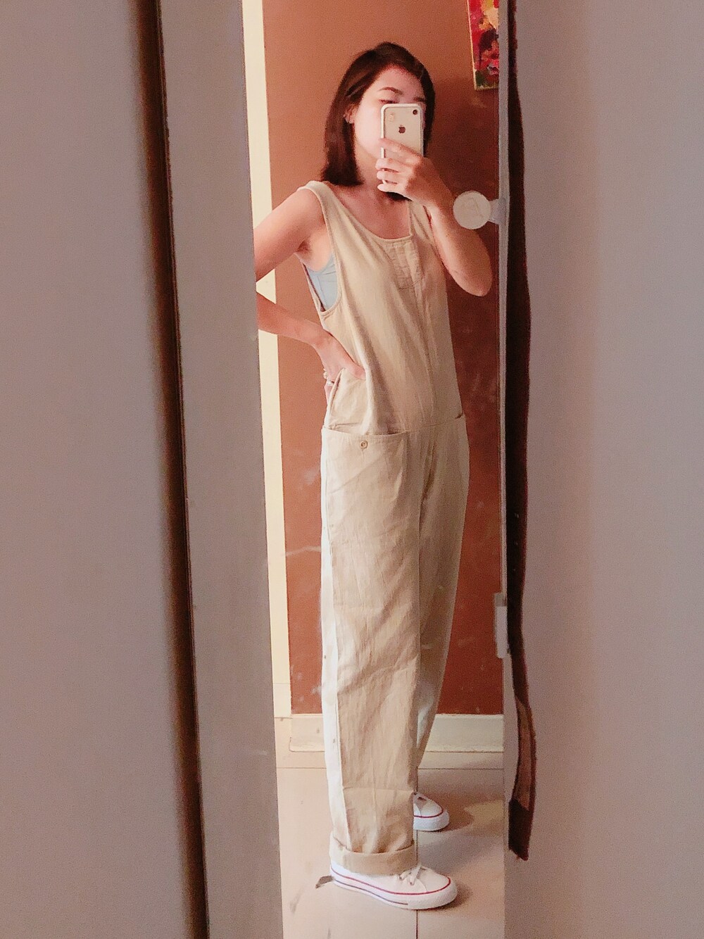 「daily look」｜「TODAYFULのコットンポケットコンビネゾン（つなぎ/オールインワン、ベージュ系）」を使った、Kimberlyさん（レディース・159cm）の夏コーディネートの1枚目の写真