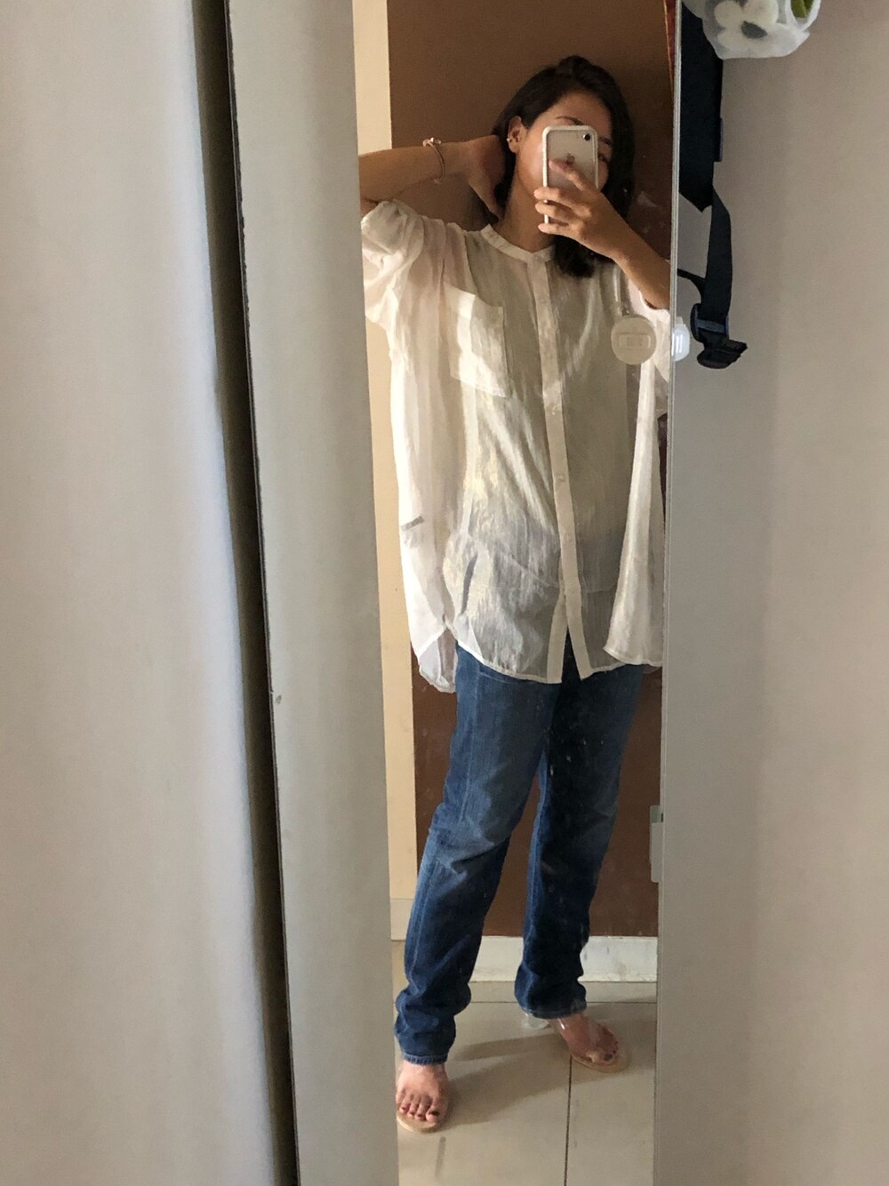 「daily look」｜「Kastaneのシャイニーシフォンビッグシャツ/シアーシャツ/透けシャツ（シャツ/ブラウス、ホワイト系）」を使った、Kimberlyさん（レディース・159cm）の夏コーディネートの1枚目の写真