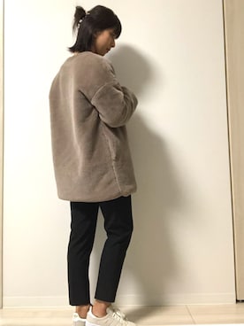 「select MOCA（セレクトモカ）の抱きしめたくなる可愛さシリーズ！ふわふわノーカラーフェイクファーコートロング丈コート（ノーカラージャケット、ブラウン系）」を使った、mi-kiさん（レディース・165cm）の冬コーディネート