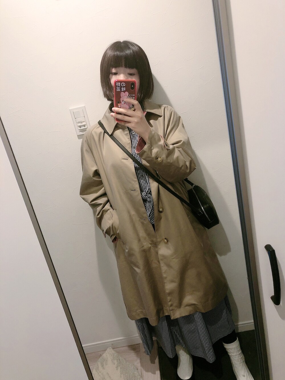 「休日スタイル、ゆるコーデ、カジュアル」｜「BEAMS BOYのBEAMS BOY / リバーシブル ステンカラーコート（ステンカラーコート、グリーン系）」を使った、xixiさん（レディース・161cm）の冬コーディネートの1枚目の写真