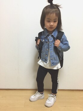 「GLOBAL WORK（グローバルワーク）の【キッズ】バックパック/737502（バックパック/リュック、ブラック系）」を使った、Rionさん（キッズ・100cm）の春コーディネート