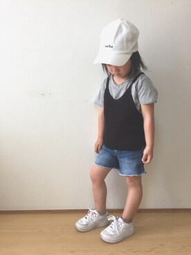 「GLOBAL WORK（グローバルワーク）の【キッズ】カラーツイルキャップ/741725（キャップ、ホワイト系）」を使った、Rionさん（キッズ・100cm）の春コーディネート