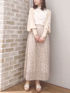 「earth music&ecology（アースミュージックアンドエコロジー）のアイテム（スカート）」を使った、makophithさん（レディース・153cm）の春コーディネート