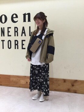 「モノトーンカラー」｜「アイテム（ジャケット/アウター）」を使った、しんかいさん（レディース・159cm）の冬コーディネート