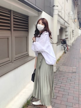 山岸逢花さん(レディース・161cm)の秋コーディネート
