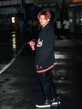 「BUSCEMI（ブシェミ）のアイテム」を使った、OCEANTOKYOWHITEさん（メンズ・172cm）の秋コーディネート