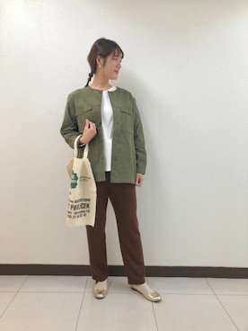 「リラックスコーデ」｜「アイテム（ノーカラージャケット）」を使った、flowerさん（レディース・169cm）の秋コーディネート