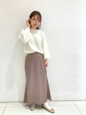 「白ニットコーデ」｜flowerさん（レディース・156cm）の冬コーディネート