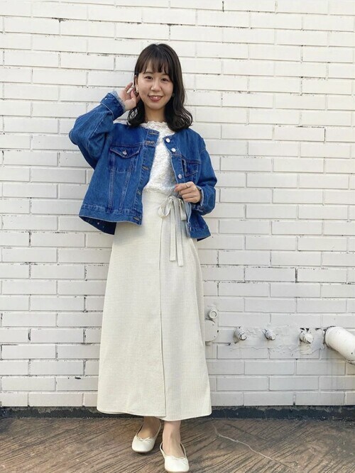 flower（フラワー）の「ノーカラーデニムジャケット（デニム