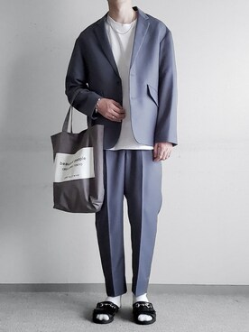 テーラードジャケットを使った ブルーグレー のメンズ人気ファッションコーディネート Wear