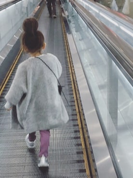 「アンゴラ」｜「アイテム（その他アウター）」を使った、* 𝚝𝚘𝚛𝚒𝚌𝚘𝚝*さん（キッズ・100cm）の冬コーディネート