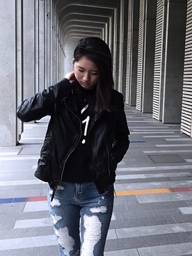 「Abercrombie&Fitch（アバークロンビーアンドフィッチ）のアイテム（ライダースジャケット）」を使った、chrisさん（レディース・173cm）の秋コーディネート