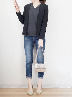 「GU（ジーユー）のアイテム（ノーカラージャケット）」を使った、momo775pさん（レディース・160cm）の春コーディネート