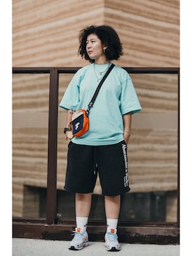 「Abercrombie&Fitch（アバークロンビーアンドフィッチ）のアイテム（カーゴパンツ）」を使った、Air_樂樂酱さん（レディース・158cm）の夏コーディネート