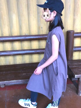 「Supreme （シュプリーム）のアイテム（キャップ、ブラック系）」を使った、sanaさん（キッズ・136cm）の春コーディネート