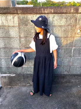 「ZARA KIDSのアイテム（Tシャツ/カットソー、ホワイト系）」を使った、sanaさん（キッズ・136cm）の春コーディネート