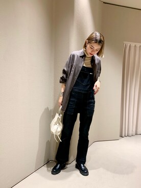 「Wrangler」｜「アイテム（オールインワン・サロペット）」を使った、YAMAGATA_172cmさん（レディース・172cm）の冬コーディネート