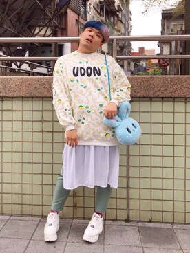 「PUNYUS（プニュズ）のアイテム（スウェット）」を使った、Bacon Wangさん（メンズ・180cm）の冬コーディネート