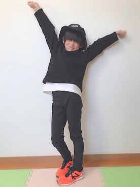 「ROLLERS（ローラーズ）のアイテム」を使った、RiY☺︎さん（キッズ・131cm）の春コーディネート