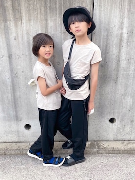 「アイテム（サンダル）」を使った、RiY☺︎さん（キッズ・140cm）の春コーディネート