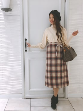 「ひざ丈スカート」｜「アイテム（ブーティ）」を使った、MASAEさん（レディース・168cm）の秋コーディネート