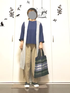 「アイテム（キャップ）」を使った、hanaさん（レディース・154cm・50代）の秋コーディネート