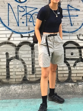 顏さんのコーディネート