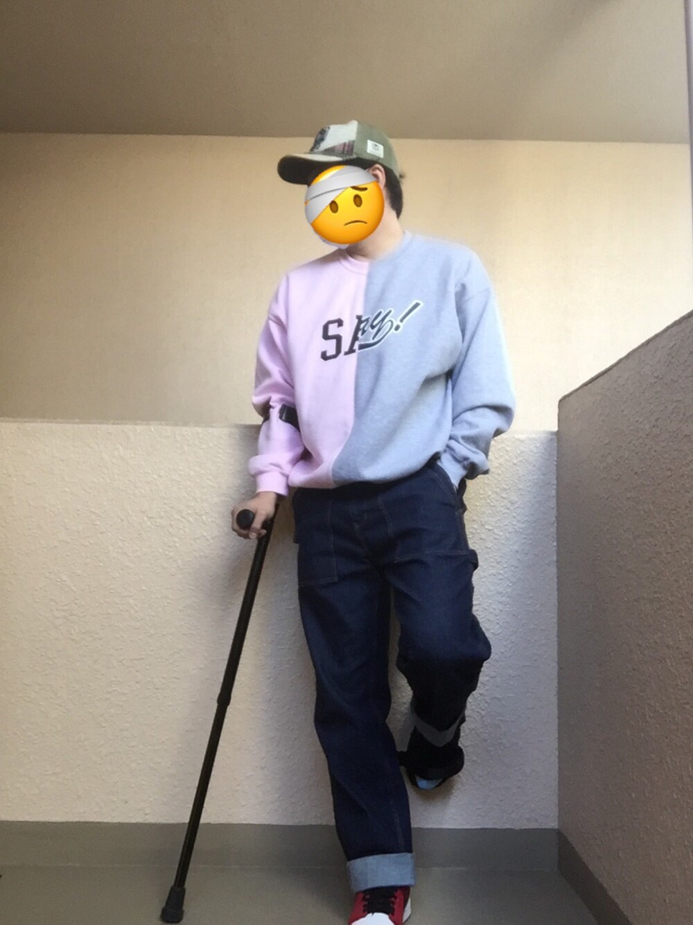 「キャップ、杖、怪我人、リメイク、AIR JORDAN、SAY!、QUENCH、NIKE、アダルトおカワたん部」｜「QUENCHのアイテム（キャップ、グリーン系）」を使った、Ren Saitoさん（メンズ・168cm）の春コーディネートの1枚目の写真