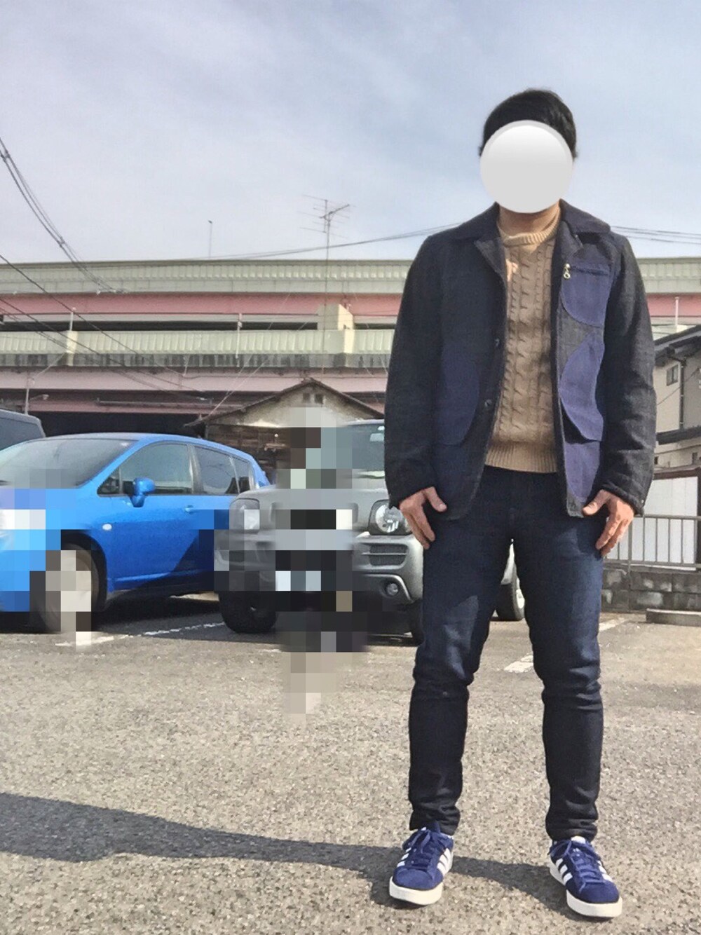「フィールドジャケット、ケーブルニット、スキニーデニム、キャンパス、アダルトおカワたん部、大人カジュアル」｜「QUENCHLOUDのアイテム（ミリタリージャケット、ブルー系）」を使った、Ren Saitoさん（メンズ・168cm）の冬コーディネートの1枚目の写真