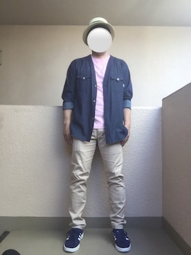 「TOMMY（トミー）のアイテム（チノパンツ）」を使った、Ren Saitoさん（メンズ・168cm）の春コーディネート