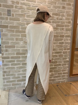 「スリット」｜「アイテム（ワンピース/ドレス）」を使った、かわの くみこさん（レディース・154cm）の秋コーディネート
